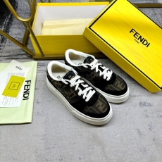 Fendi Low Shoes